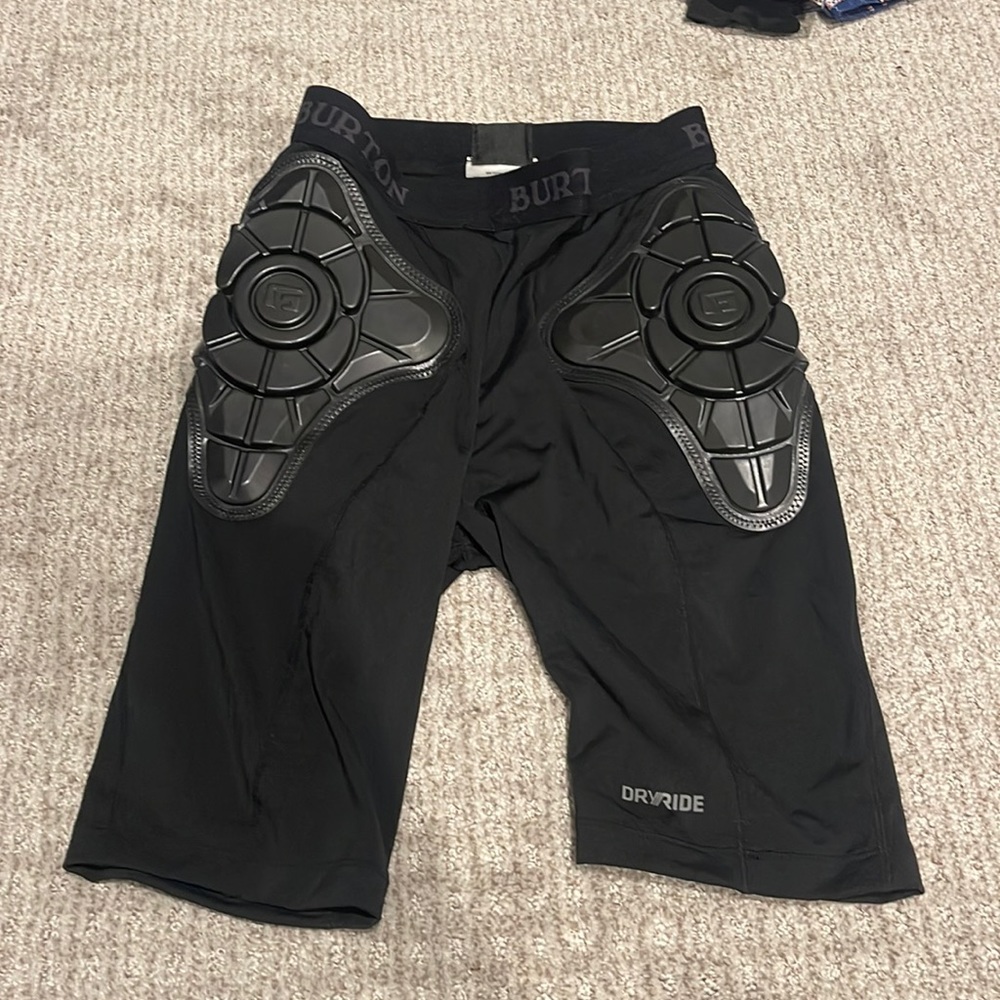 Burton Women’s Snowboard / Skiing Impact Shorts Size XS